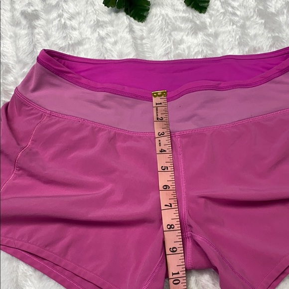 Lululemon athletica shorts size 8 - Picture 7 of 7
